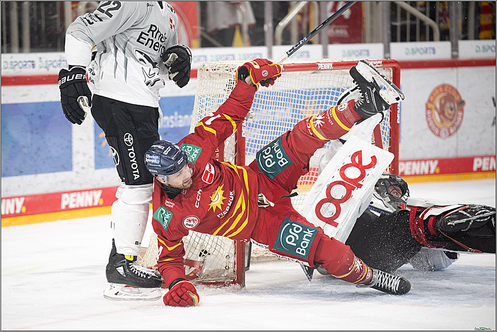 PENNY DEL; Duesseldorfer EG- Koelner Haie; Duesseldorf, 24.01.2025